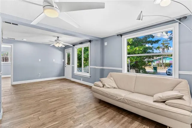 $474,900 | 1204 Ridge Street, Naples, FL 34103