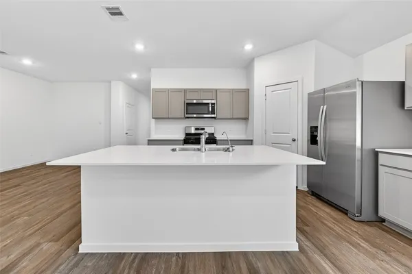 $2,300 | 24756 Sage Mdws Way, Magnolia, TX 77355