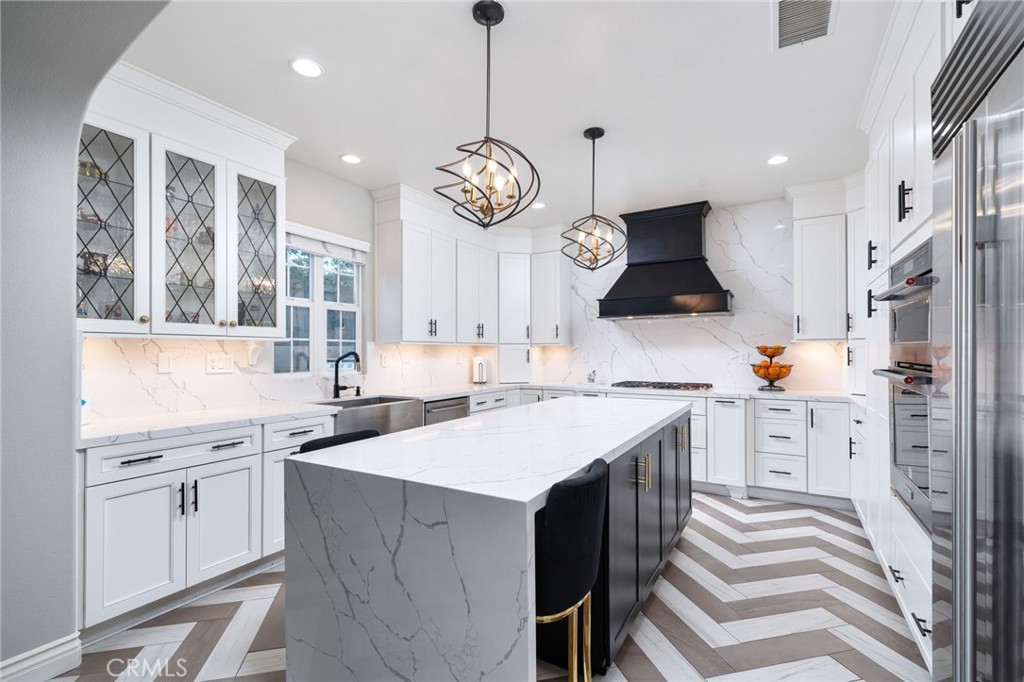 1347 Cole Lane Upland, CA 91784 - Photo 11 of 36