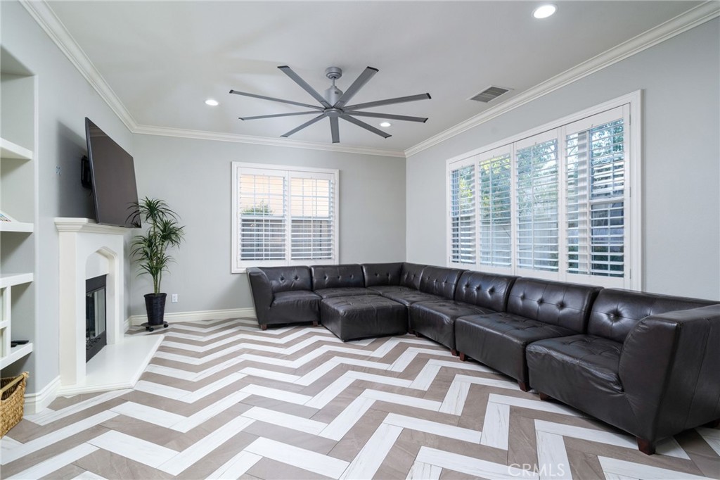 1347 Cole Lane Upland, CA 91784 - Photo 16 of 36