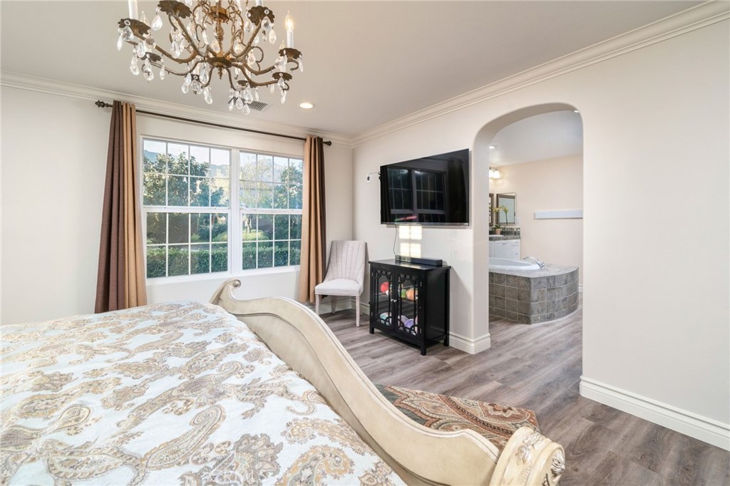 1347 Cole Lane Upland, CA 91784 - Photo 23 of 36