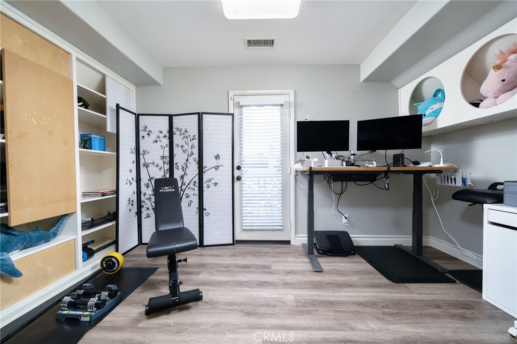 1347 Cole Lane Upland, CA 91784 - Photo 29 of 36