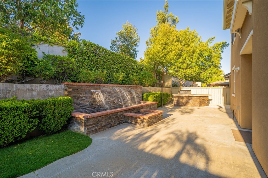 1347 Cole Lane Upland, CA 91784 - Photo 33 of 36