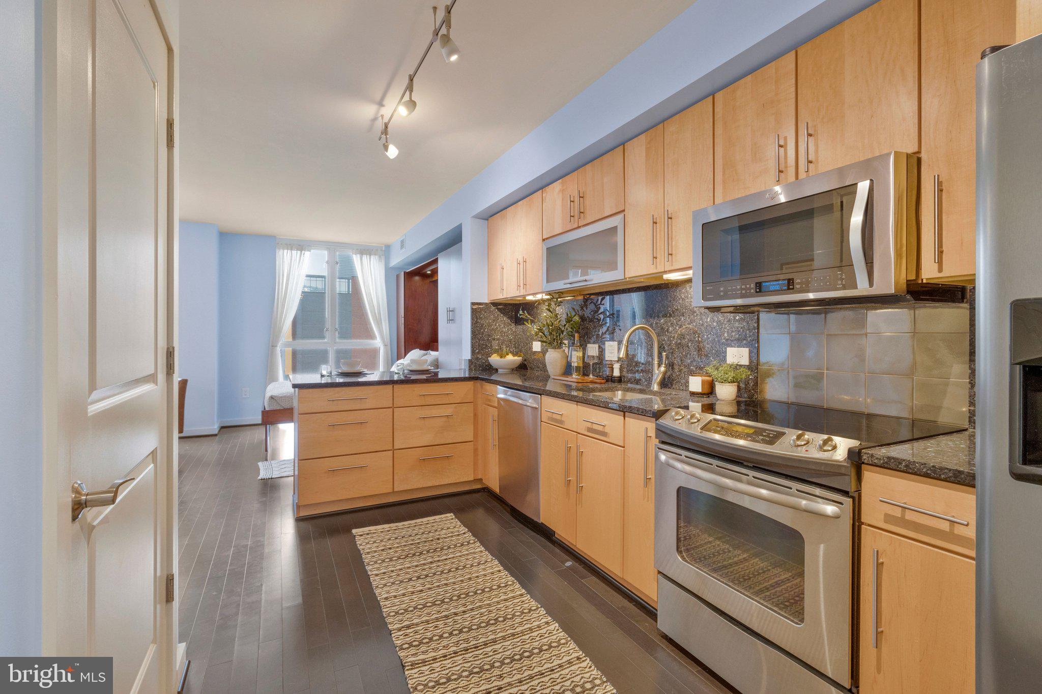 1025 First Street Southeast, Unit 907 Washington, DC 20003 - Photo 2 of 24