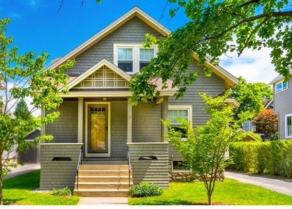 $899,900 | 15 Boardman Avenue, Melrose, MA 02176