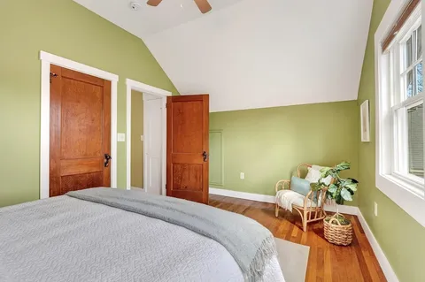 $899,900 | 15 Boardman Avenue, Melrose, MA 02176