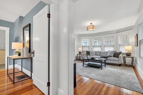 $899,900 | 15 Boardman Avenue, Melrose, MA 02176