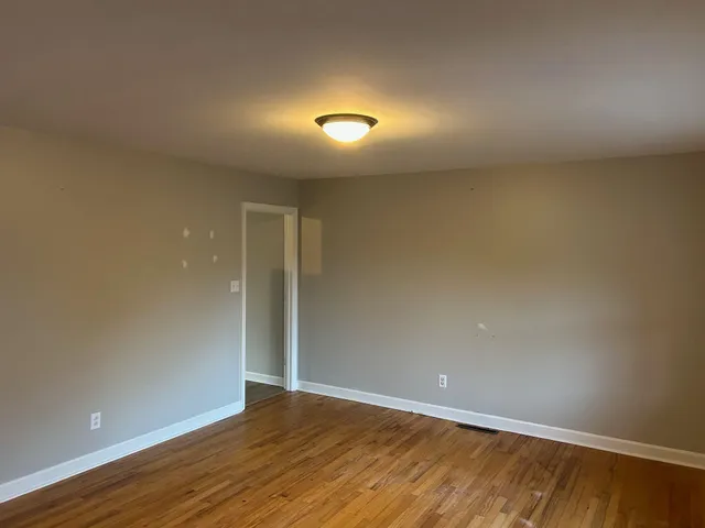 $2,900 | 1321 Briarfield Avenue, Charleston, SC 29412