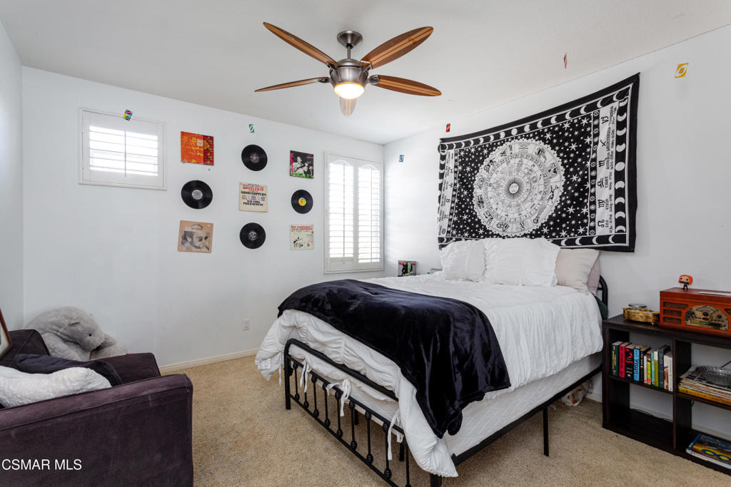 68 Twisted Oak Drive Simi Valley, CA 93065 - Photo 18 of 23 a bedroom with a bed and a wall in it
