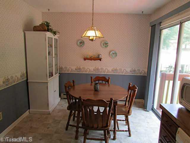 105 Mountain View Road King, NC 27021 - Photo 8 of 16 Breakfast.