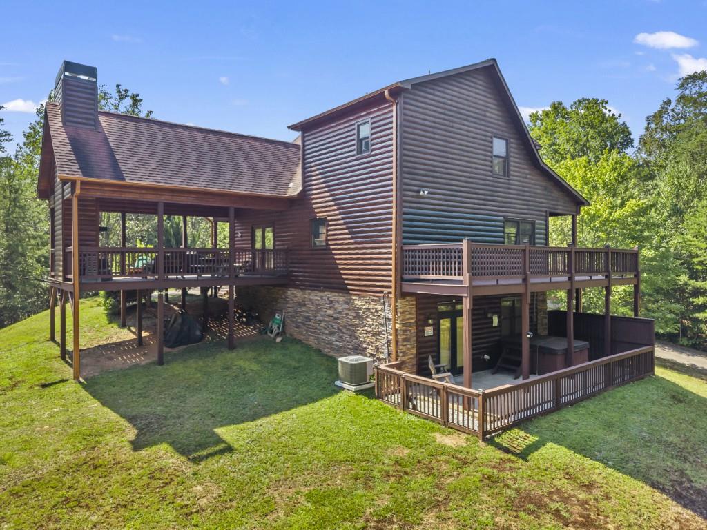 45 Whispering Lane Blue Ridge, GA 30513 - Photo 4 of 39 Gallery Image 4