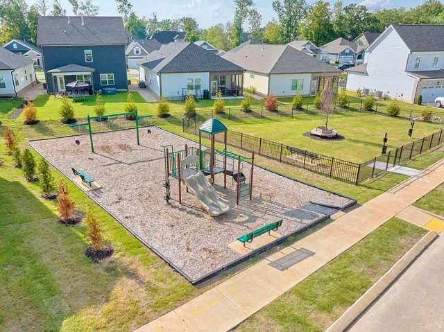 $2,550 | 7142 Tailgate Loop, Unit 15, Ooltewah, TN 37363