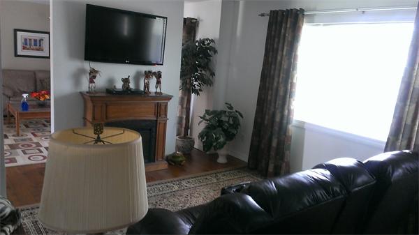 96 Dupuis Road Holyoke, MA 01040 - Photo 5 of 18