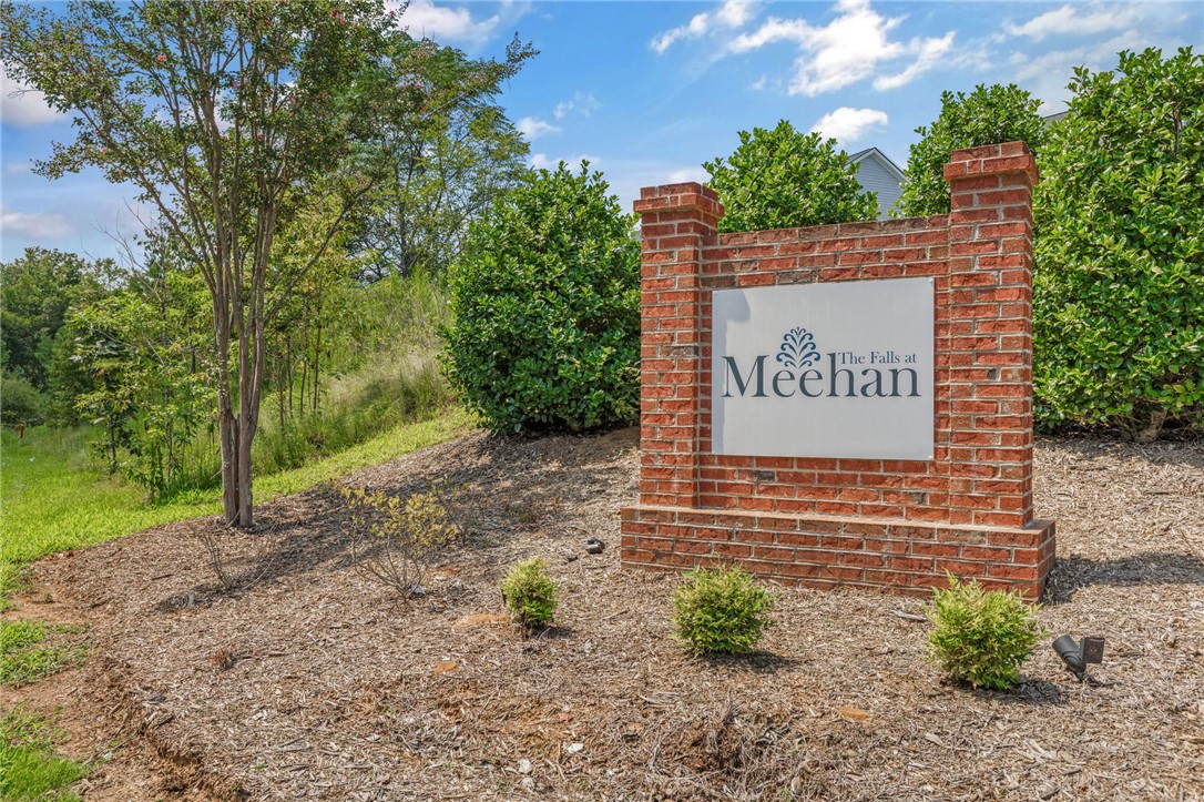 432 Bee Cv Way Pendleton, SC 29670 - Photo 38 of 39 Welcome to this serene community entrance, where natural beauty meets thoughtful design.