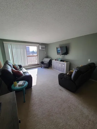 $120,000 | 14630 Garrett Avenue, Unit 606, Apple Valley, MN 55124