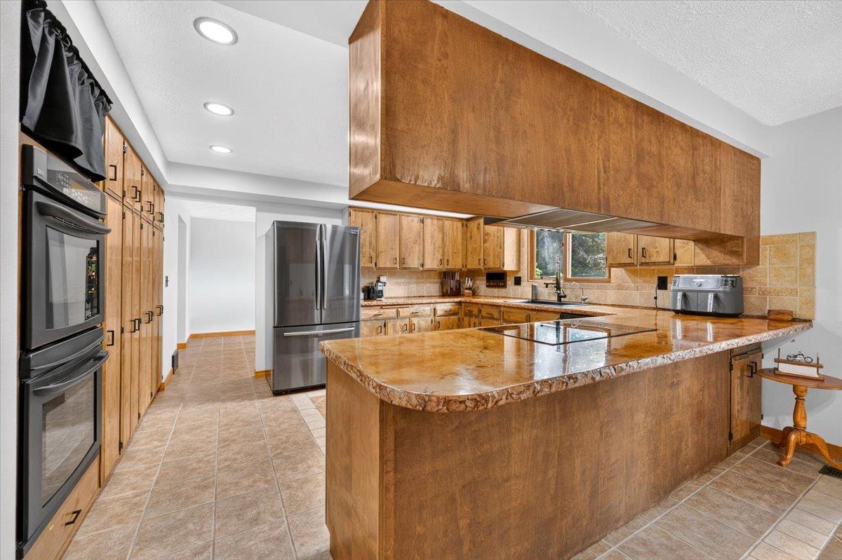 4504 East Lane Park Road Mead, WA 99021 - Photo 10 of 50 Gallery Image 10