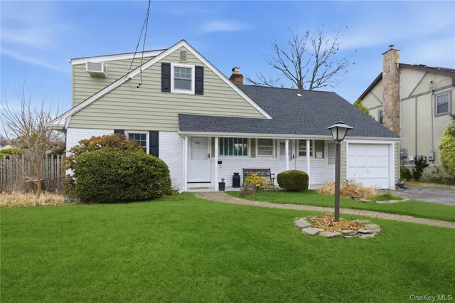 $775,000 | 66 Woods Avenue, Malverne, NY 11565