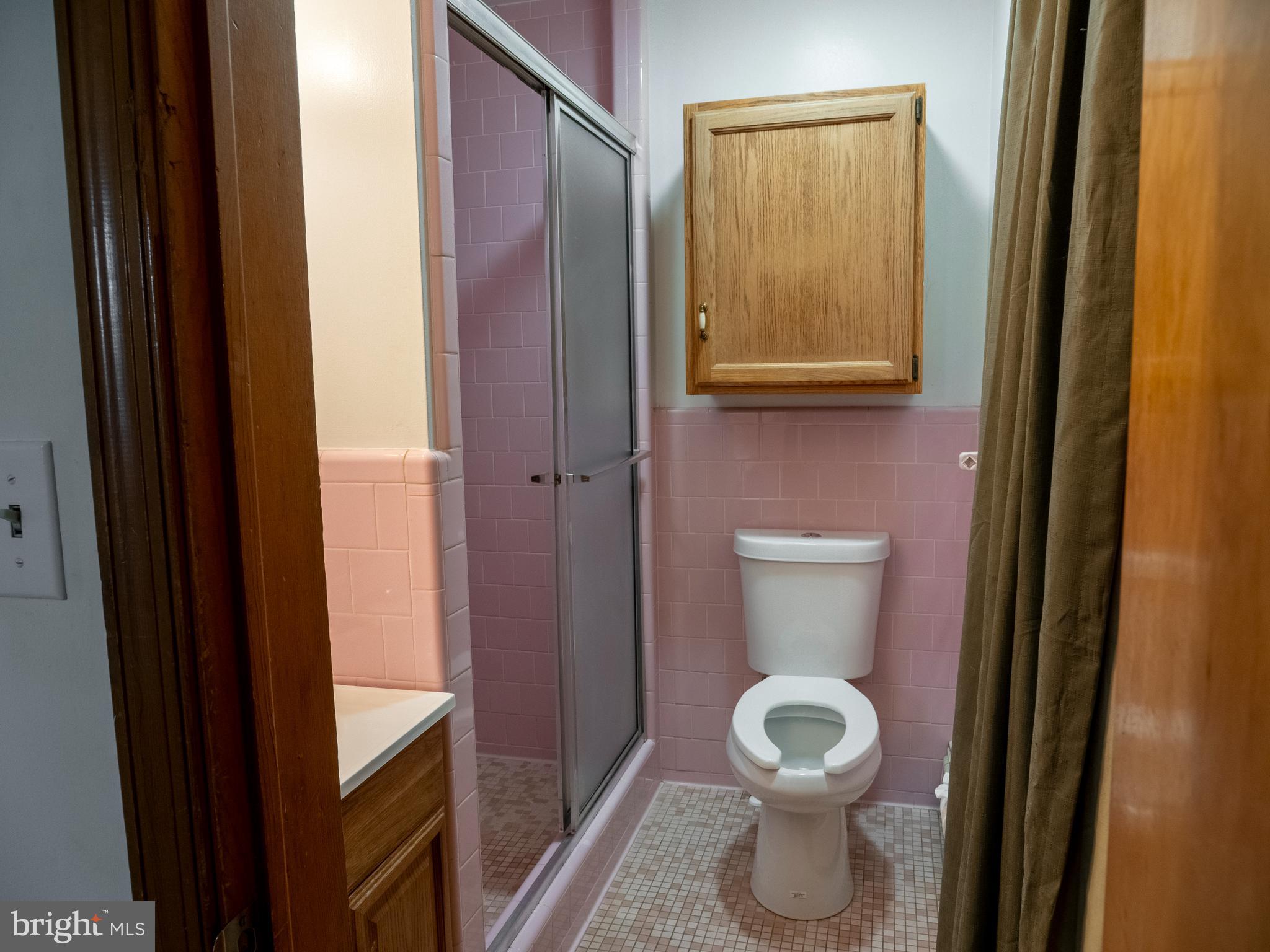 26906 Clarksburg Road Damascus, MD 20872 - Photo 17 of 17 a bathroom with a toilet