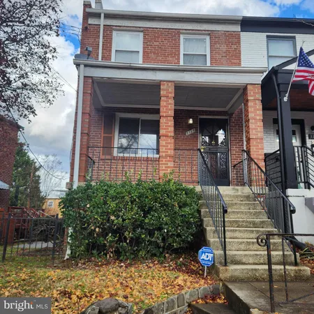 $2,500 | 3128 Lyndale Place Southeast, Washington, DC 20019