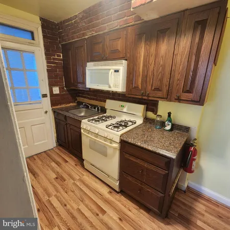 $2,500 | 3128 Lyndale Place Southeast, Washington, DC 20019