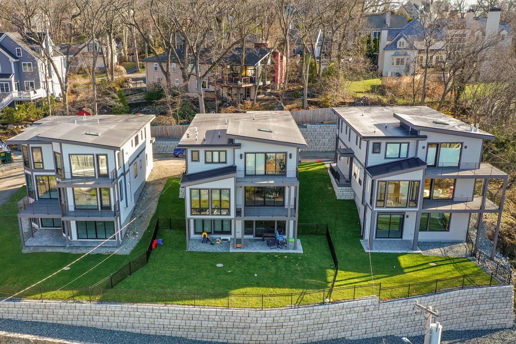 31 Brunswick Road Arlington, MA 02476 - Photo 3 of 19