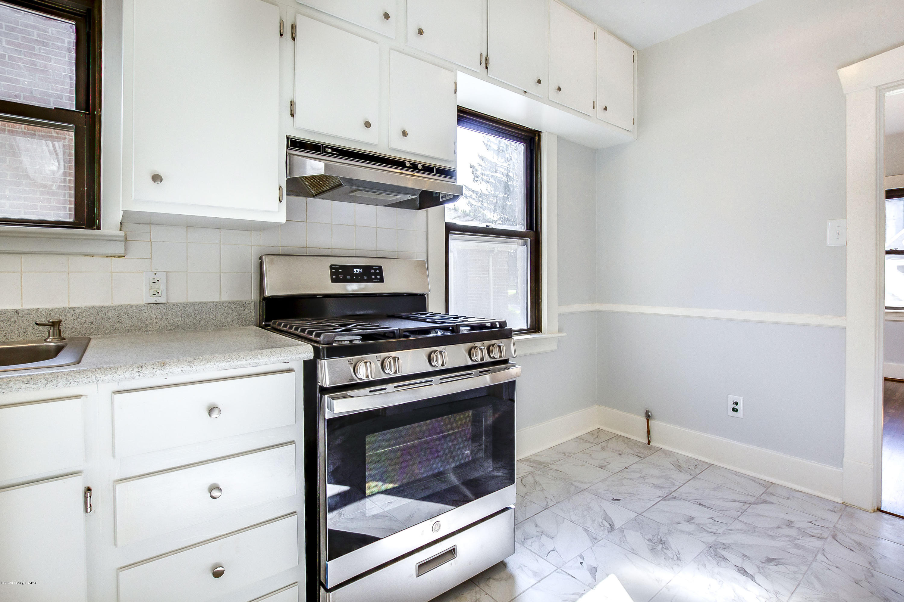 2321 Manchester Road Louisville, KY 40205 - Photo 21 of 64 2321_ManchesterRoad_40205_518