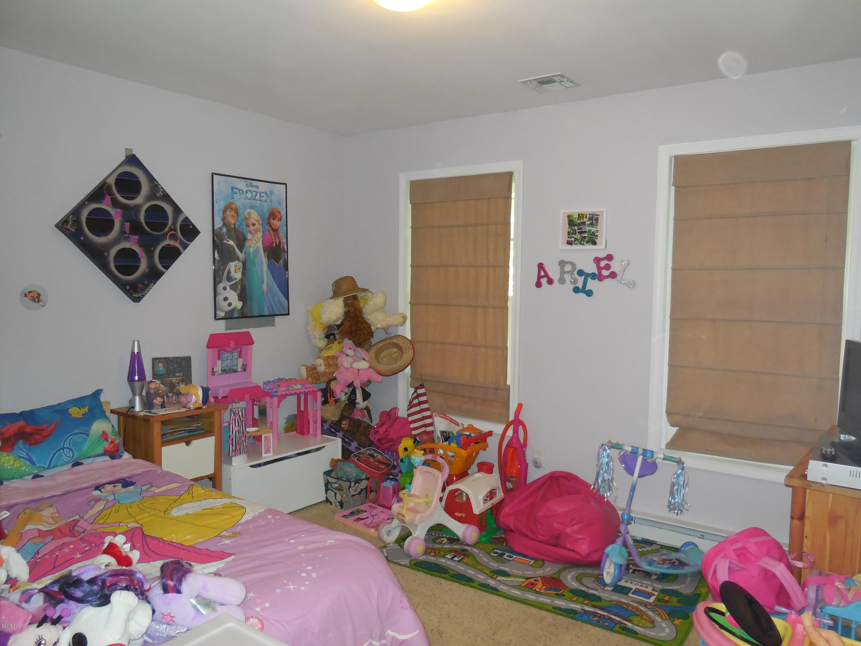 106 Pine Tree Road Shohola, PA 18458 - Photo 14 of 31 Gallery Image 14