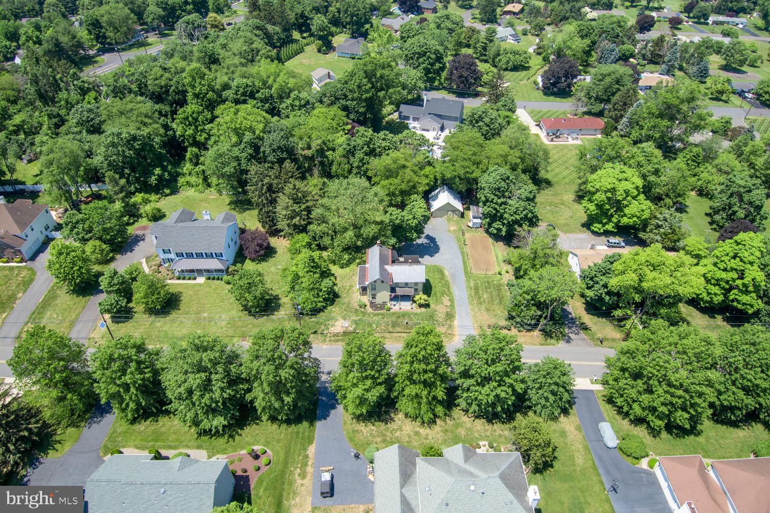 13 Spring Garden Road Robbinsville, NJ 08691 - Photo 2 of 44