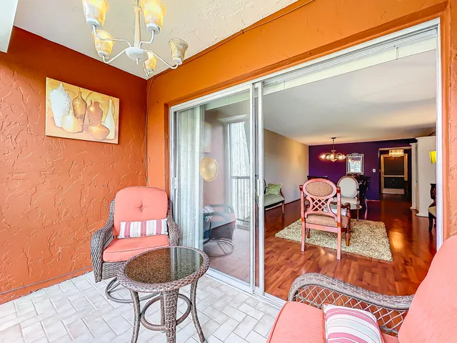 $80,000 | 6080 Northwest 44th Street, Unit 408, Lauderhill, FL 33319