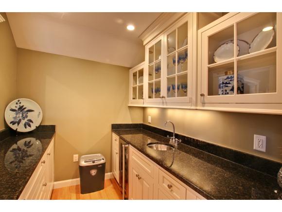 21 Old Bay Road New Castle, NH 03854 - Photo 11 of 31 Gallery Image 11