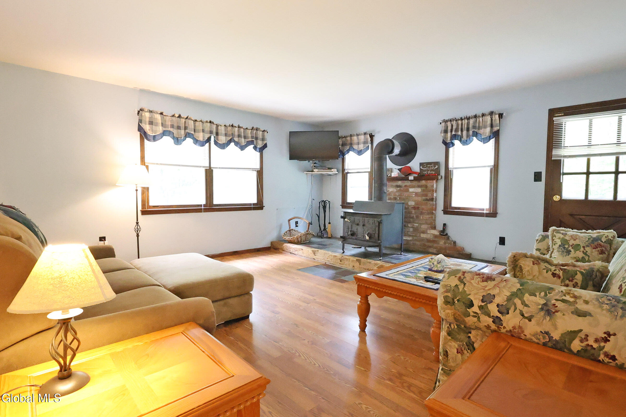 160 Antler Lake Road Johnsburg, NY 12886 - Photo 10 of 35 Living Room