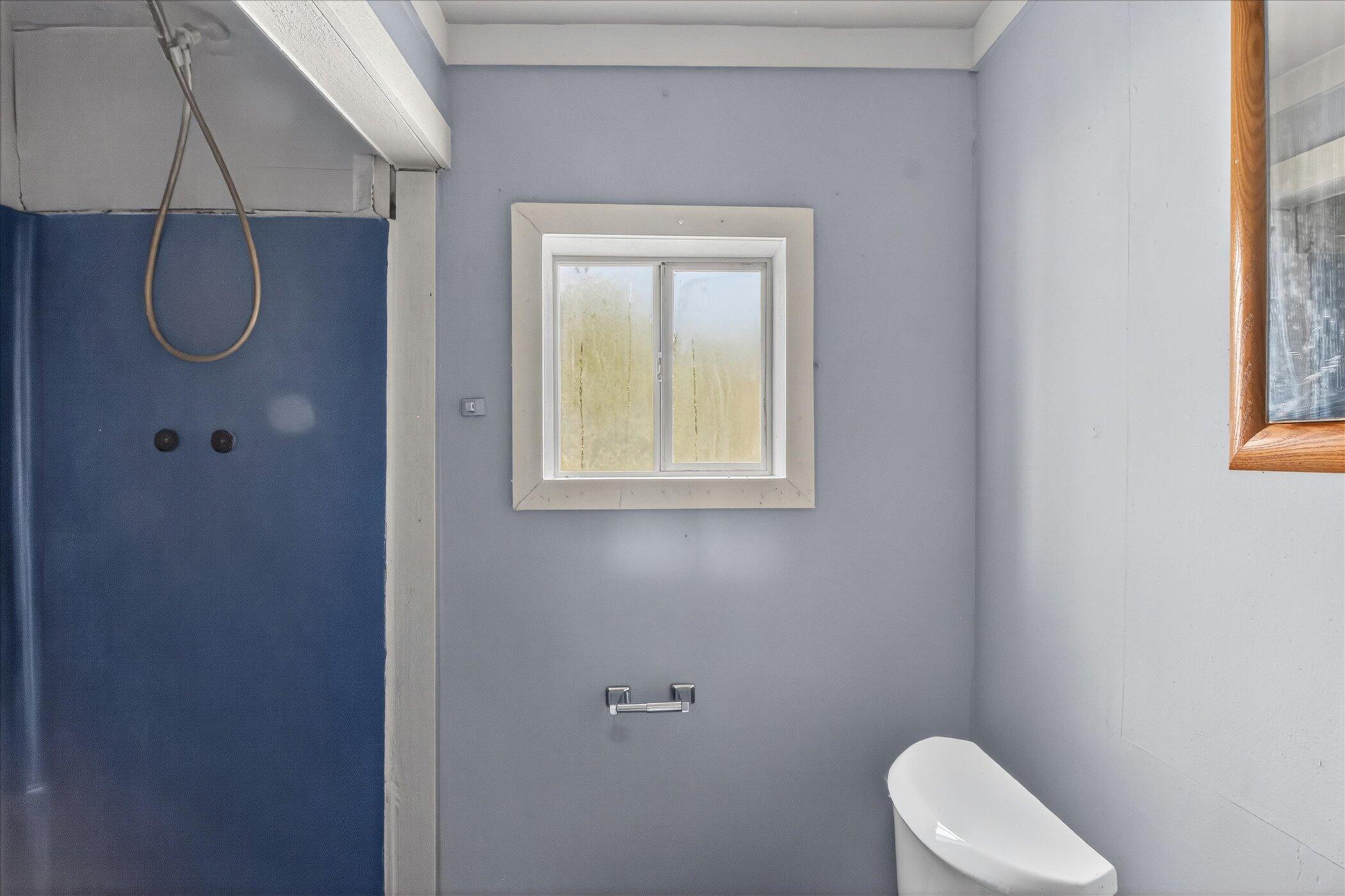 18426 14 Mile Road Leroy, MI 49655 - Photo 16 of 40 23-104-N-Andrea-Ln-St-Louis-Windowstill