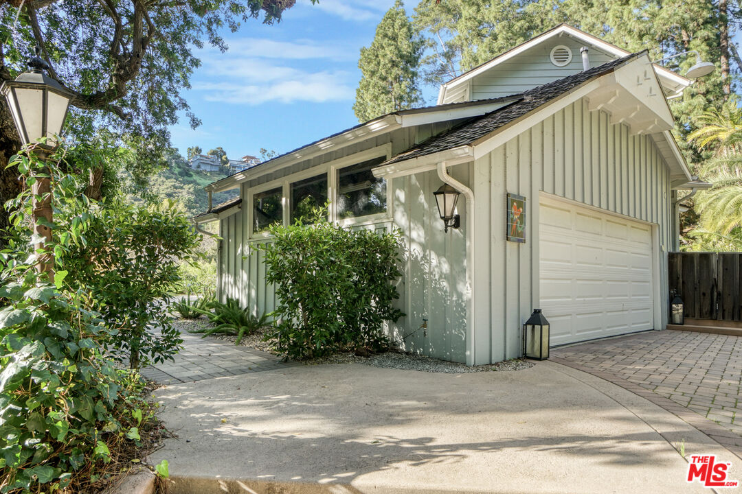 1250 Roscomare Road Los Angeles, CA 90077 - Photo 27 of 33 Gallery Image 27