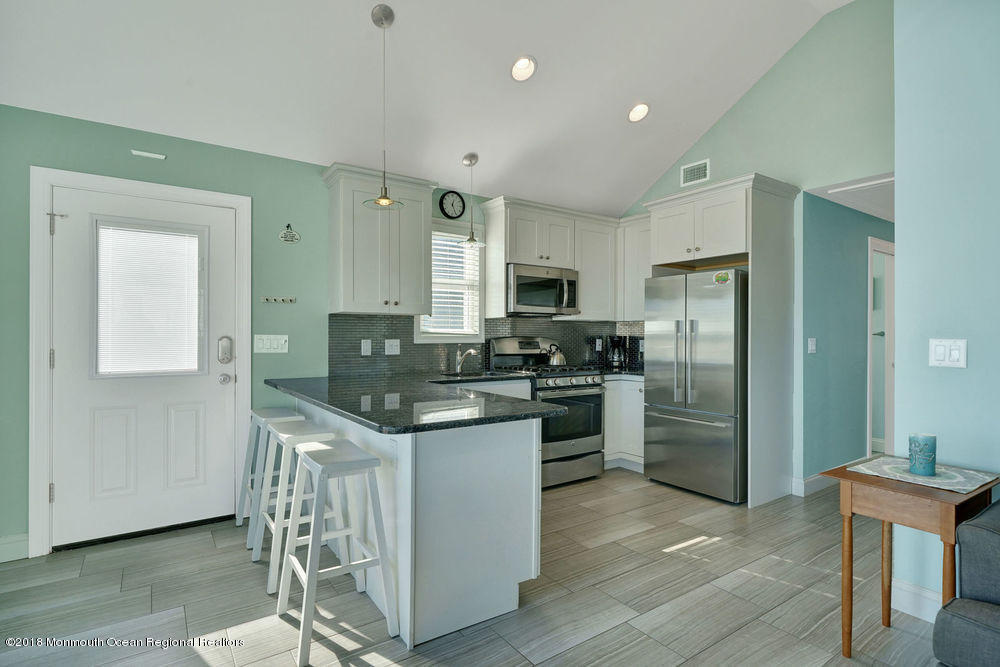 3380 Seaview Road Lavallette, NJ 08735 - Photo 17 of 47 017_dsc04794-dsc04798bbb