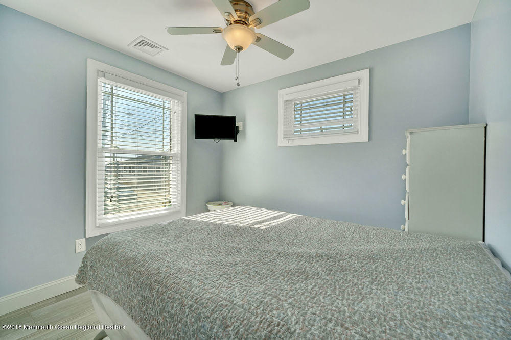 3380 Seaview Road Lavallette, NJ 08735 - Photo 25 of 47 025_dsc04834-dsc04838bbb