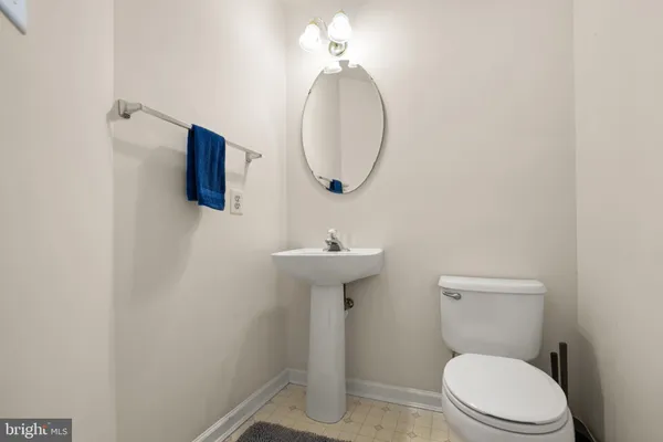 $349,000 | 111 Abelia Drive, Newark, DE 19702