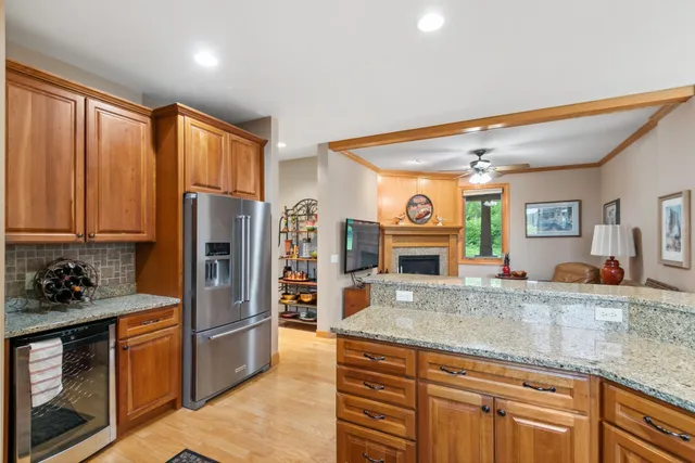 $1,249,000 | E12239 Timber Rdg Trail, Unit 30, Prairie du Sac, WI 53578