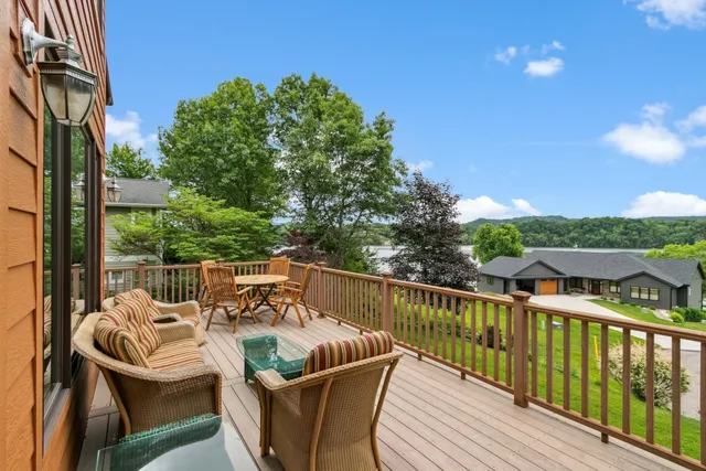 $1,249,000 | E12239 Timber Rdg Trail, Unit 30, Prairie du Sac, WI 53578