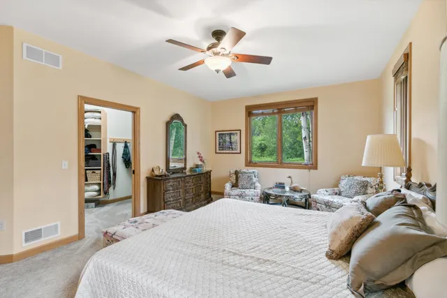 $1,249,000 | E12239 Timber Rdg Trail, Unit 30, Prairie du Sac, WI 53578