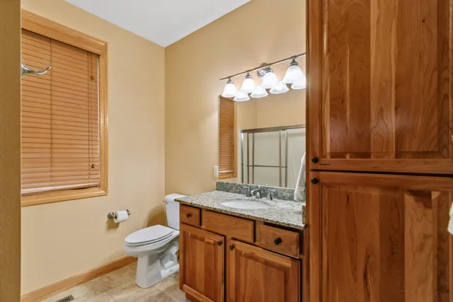 $1,249,000 | E12239 Timber Rdg Trail, Unit 30, Prairie du Sac, WI 53578