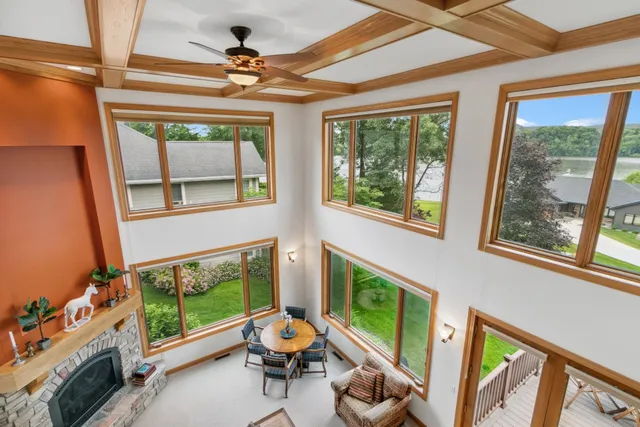 $1,249,000 | E12239 Timber Rdg Trail, Unit 30, Prairie du Sac, WI 53578