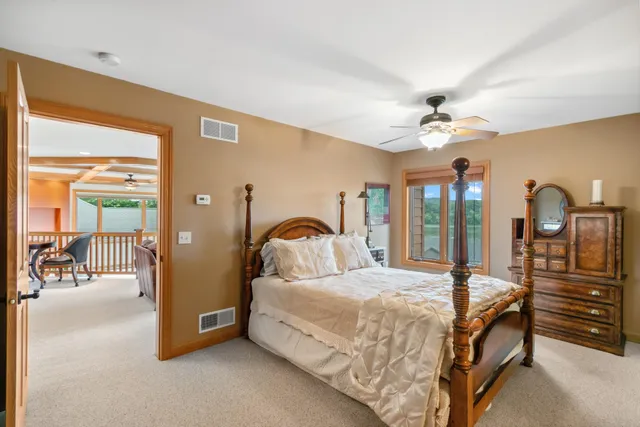 $1,249,000 | E12239 Timber Rdg Trail, Unit 30, Prairie du Sac, WI 53578