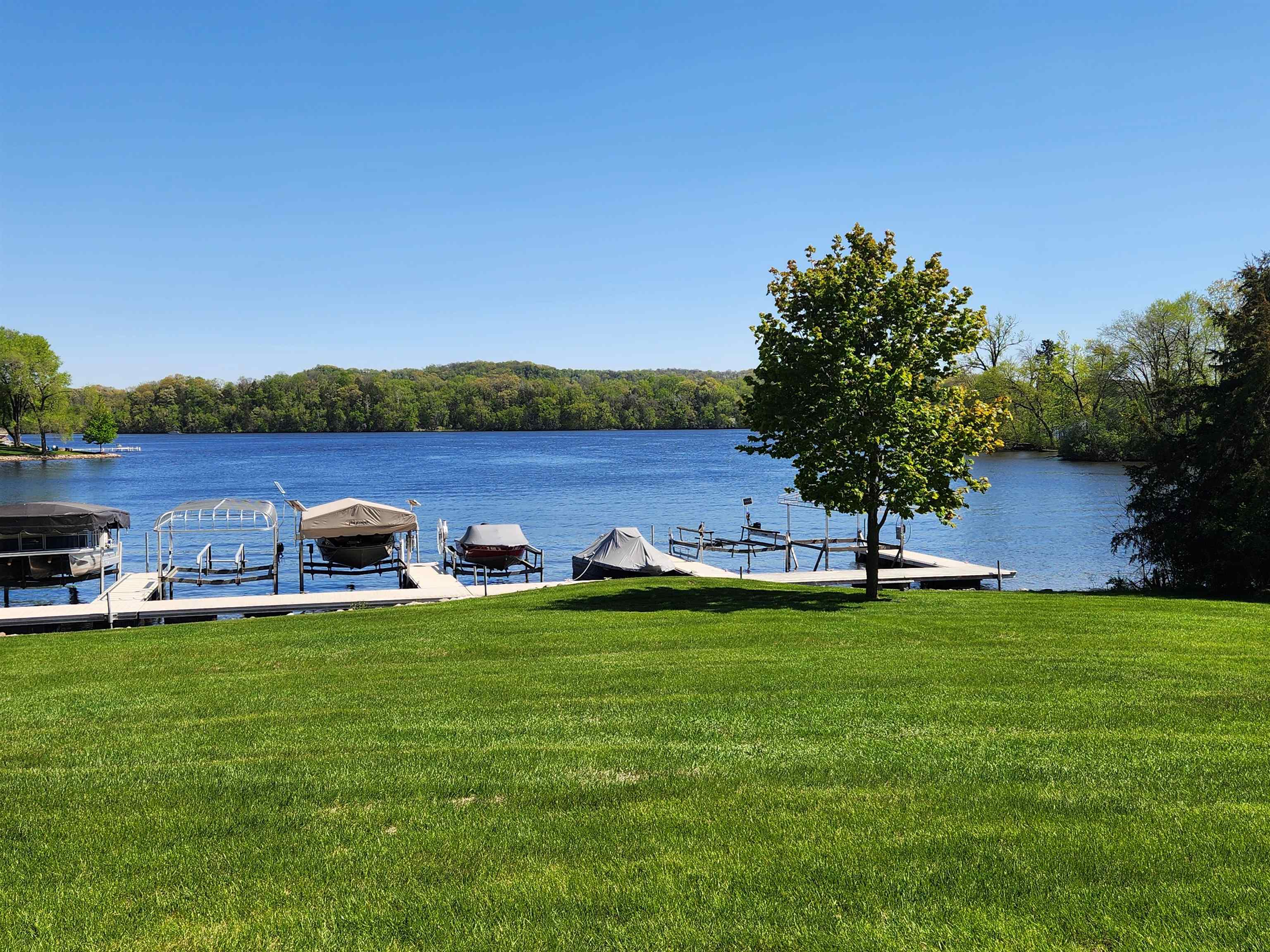 E12239 Timber Rdg Trail, Unit 30 Prairie du Sac, WI 53578 - Photo 58 of 61