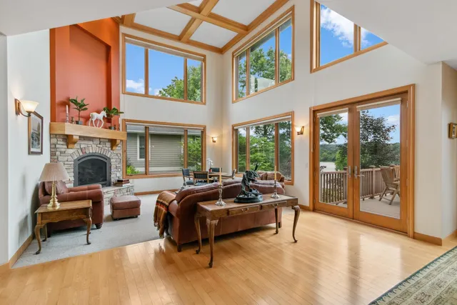 $1,249,000 | E12239 Timber Rdg Trail, Unit 30, Prairie du Sac, WI 53578