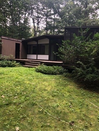 315 Springs Road Bedford, MA 01730 - Photo 3 of 6 Gallery Image 3