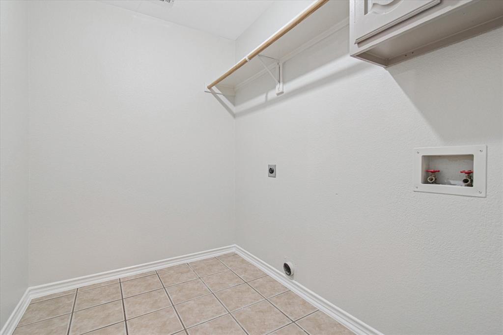 12072 Half Hitch Trail Frisco, TX 75035 - Photo 17 of 25 a view of small space