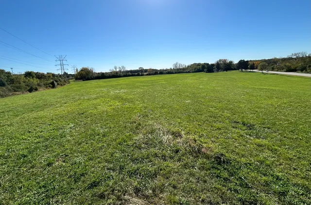 $2,000,000 | 11441 Archer Avenue, Lemont, IL 60439