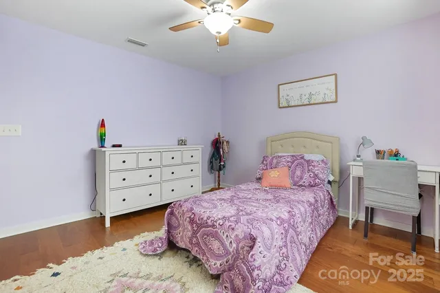 a view of entryway and hall