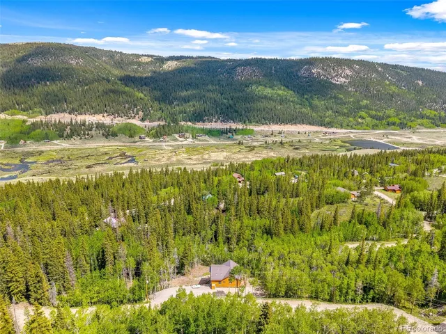 a view of an ocean from a yard