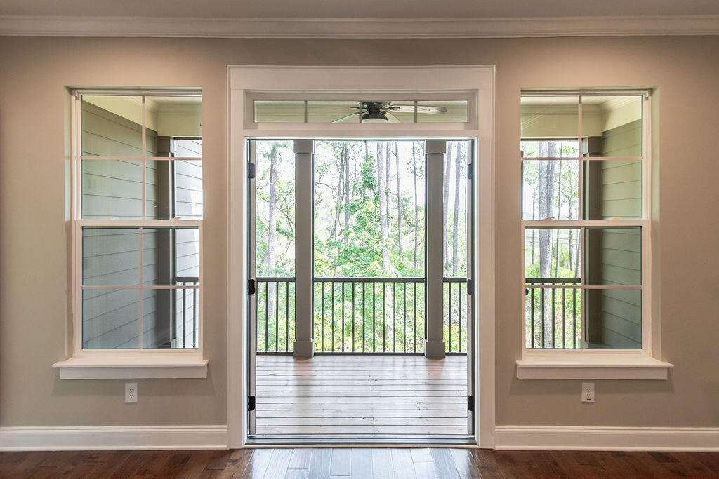 225 Slipper Shell Court Mount Pleasant, SC 29464 - Photo 28 of 38 33-D85_4501-edit